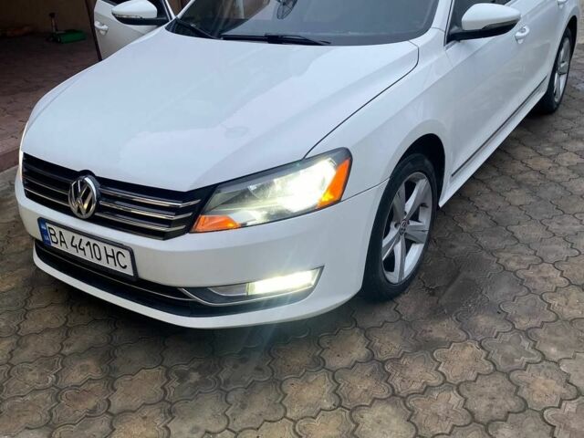 Білий Фольксваген Пассат, об'ємом двигуна 2 л та пробігом 289 тис. км за 11500 $, фото 1 на Automoto.ua