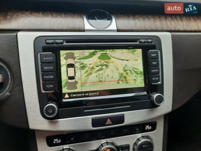 Білий Фольксваген Пассат, об'ємом двигуна 1.8 л та пробігом 334 тис. км за 9900 $, фото 17 на Automoto.ua