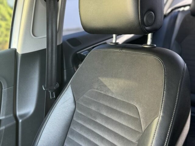 Белый Фольксваген Пассат, объемом двигателя 1.8 л и пробегом 169 тыс. км за 13500 $, фото 19 на Automoto.ua