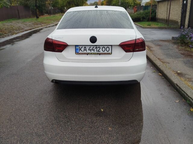 Белый Фольксваген Пассат, объемом двигателя 2.5 л и пробегом 288 тыс. км за 8700 $, фото 2 на Automoto.ua