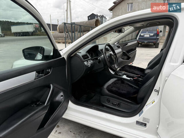 Белый Фольксваген Пассат, объемом двигателя 1.97 л и пробегом 258 тыс. км за 9750 $, фото 40 на Automoto.ua