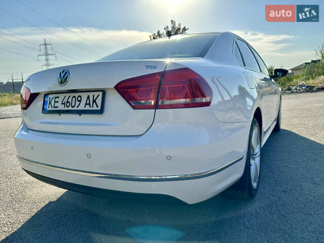 Белый Фольксваген Пассат, объемом двигателя 2 л и пробегом 144 тыс. км за 12500 $, фото 31 на Automoto.ua