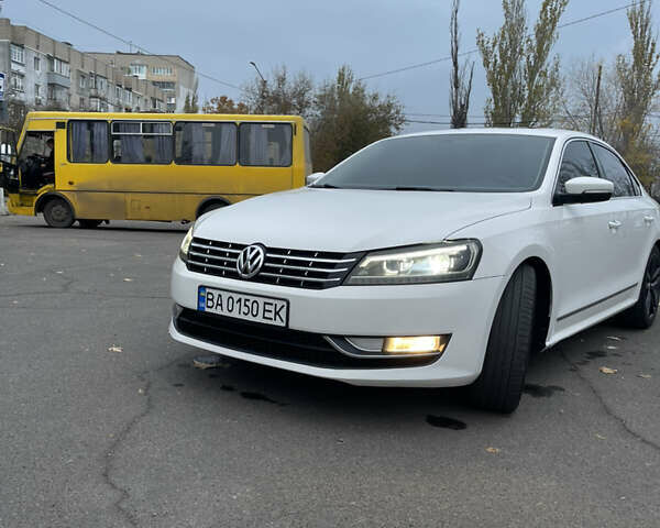 Белый Фольксваген Пассат, объемом двигателя 3.6 л и пробегом 205 тыс. км за 11800 $, фото 18 на Automoto.ua
