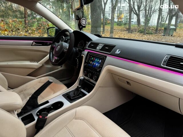 Белый Фольксваген Пассат, объемом двигателя 2.5 л и пробегом 190 тыс. км за 10790 $, фото 32 на Automoto.ua