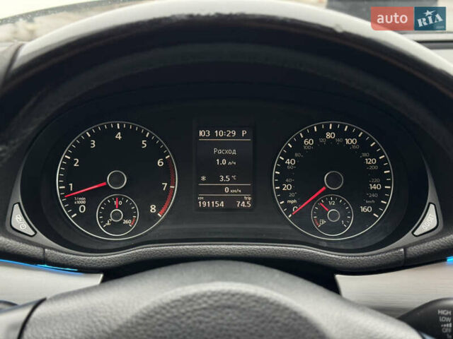 Белый Фольксваген Пассат, объемом двигателя 2.5 л и пробегом 188 тыс. км за 10590 $, фото 33 на Automoto.ua