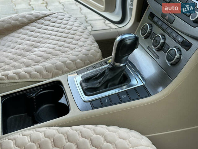 Білий Фольксваген Пассат, об'ємом двигуна 1.97 л та пробігом 190 тис. км за 12200 $, фото 57 на Automoto.ua