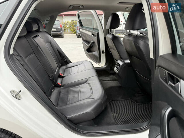 Белый Фольксваген Пассат, объемом двигателя 1.97 л и пробегом 258 тыс. км за 9750 $, фото 48 на Automoto.ua