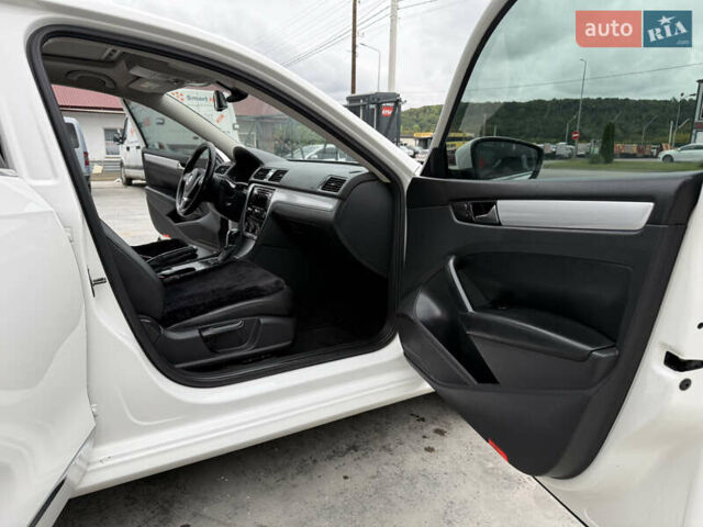 Белый Фольксваген Пассат, объемом двигателя 1.97 л и пробегом 258 тыс. км за 9750 $, фото 37 на Automoto.ua