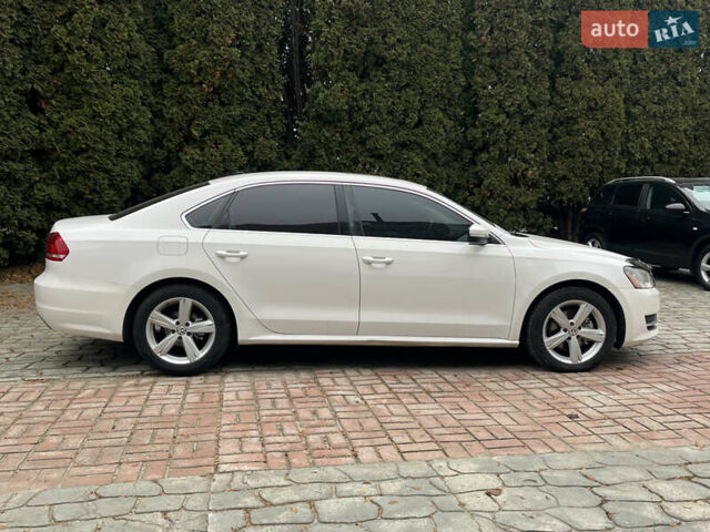 Белый Фольксваген Пассат, объемом двигателя 2.48 л и пробегом 213 тыс. км за 9400 $, фото 3 на Automoto.ua