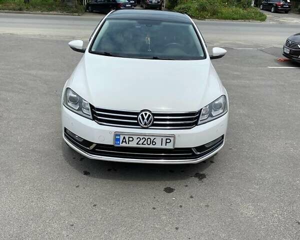 Белый Фольксваген Пассат, объемом двигателя 1.8 л и пробегом 241 тыс. км за 9900 $, фото 5 на Automoto.ua