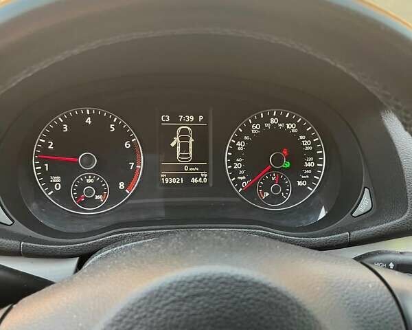 Белый Фольксваген Пассат, объемом двигателя 2.5 л и пробегом 193 тыс. км за 10200 $, фото 17 на Automoto.ua