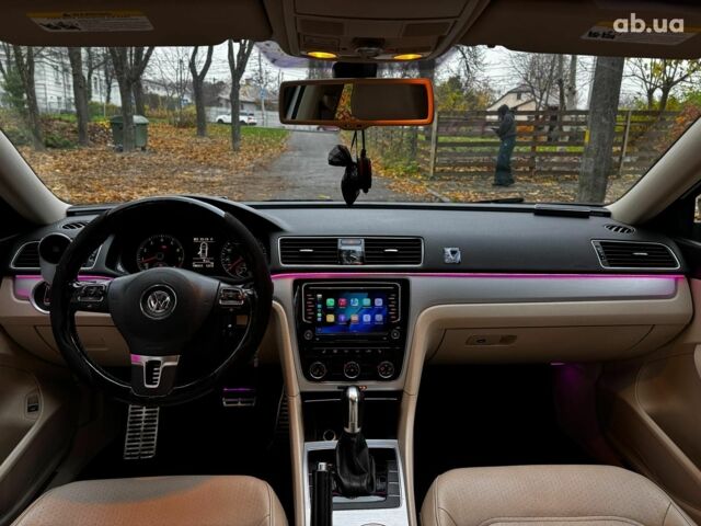 Белый Фольксваген Пассат, объемом двигателя 2.5 л и пробегом 190 тыс. км за 10790 $, фото 28 на Automoto.ua