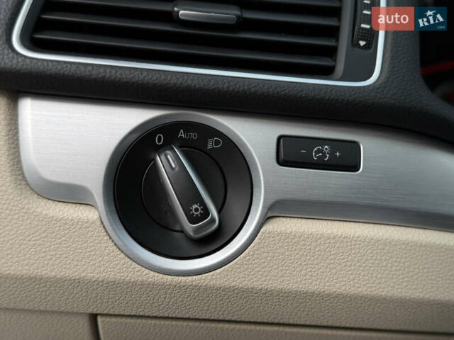 Белый Фольксваген Пассат, объемом двигателя 2.48 л и пробегом 125 тыс. км за 9900 $, фото 44 на Automoto.ua