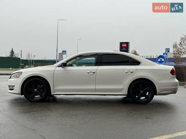 Белый Фольксваген Пассат, объемом двигателя 2.5 л и пробегом 188 тыс. км за 10590 $, фото 7 на Automoto.ua