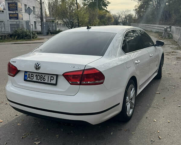 Белый Фольксваген Пассат, объемом двигателя 1.97 л и пробегом 189 тыс. км за 11500 $, фото 4 на Automoto.ua