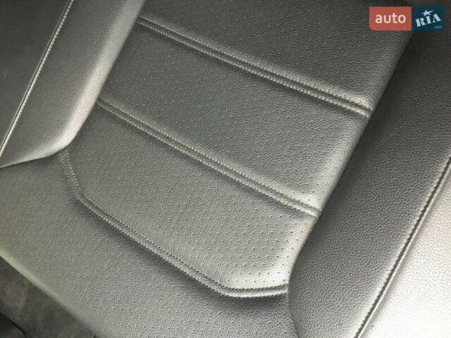 Белый Фольксваген Пассат, объемом двигателя 2.5 л и пробегом 193 тыс. км за 10200 $, фото 12 на Automoto.ua