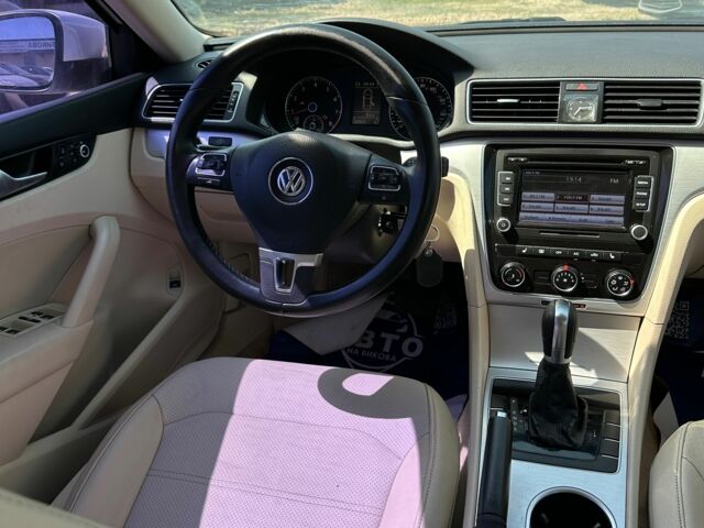 Белый Фольксваген Пассат, объемом двигателя 2.5 л и пробегом 247 тыс. км за 9200 $, фото 8 на Automoto.ua