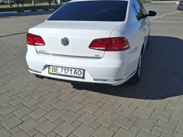 Белый Фольксваген Пассат, объемом двигателя 0 л и пробегом 169 тыс. км за 10800 $, фото 4 на Automoto.ua