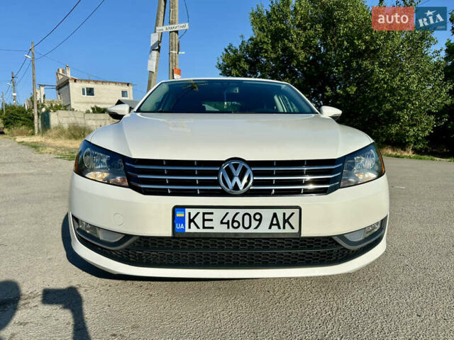 Белый Фольксваген Пассат, объемом двигателя 2 л и пробегом 144 тыс. км за 12500 $, фото 26 на Automoto.ua