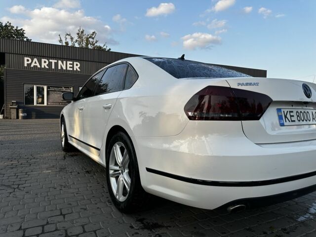 Белый Фольксваген Пассат, объемом двигателя 2 л и пробегом 140 тыс. км за 14000 $, фото 3 на Automoto.ua