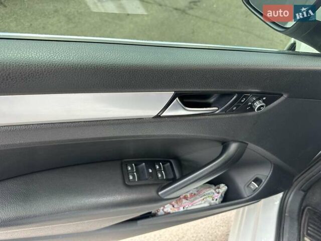 Белый Фольксваген Пассат, объемом двигателя 2.5 л и пробегом 270 тыс. км за 8799 $, фото 21 на Automoto.ua