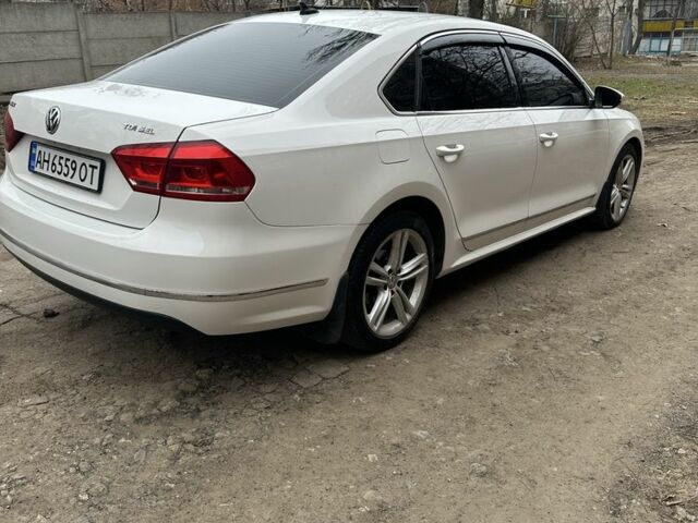 Білий Фольксваген Пассат, об'ємом двигуна 2 л та пробігом 275 тис. км за 11000 $, фото 5 на Automoto.ua
