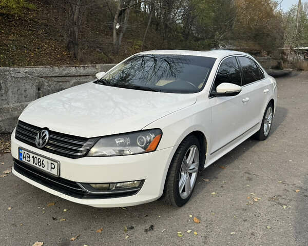 Белый Фольксваген Пассат, объемом двигателя 1.97 л и пробегом 189 тыс. км за 11500 $, фото 1 на Automoto.ua