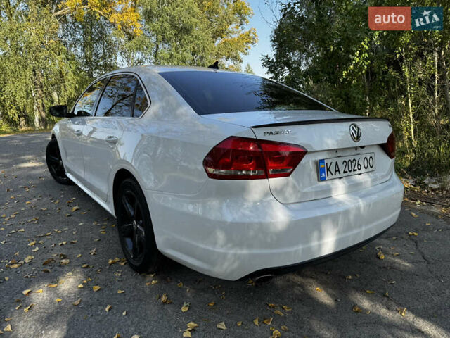 Белый Фольксваген Пассат, объемом двигателя 2.5 л и пробегом 188 тыс. км за 10990 $, фото 7 на Automoto.ua
