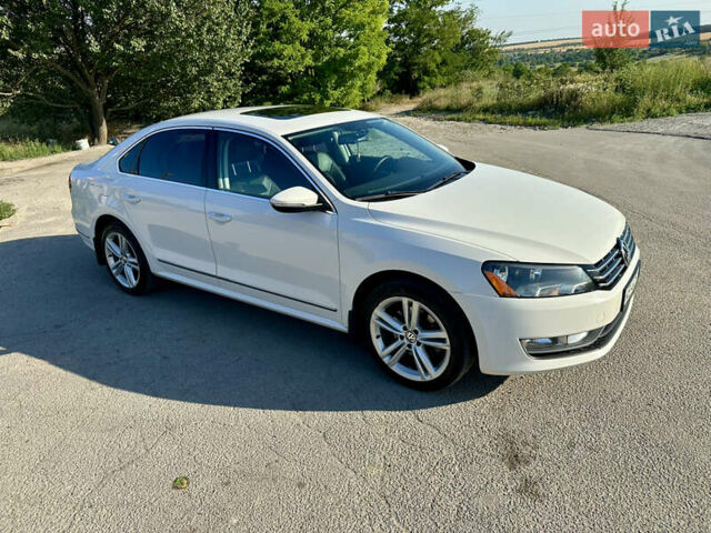 Белый Фольксваген Пассат, объемом двигателя 2 л и пробегом 144 тыс. км за 12500 $, фото 8 на Automoto.ua