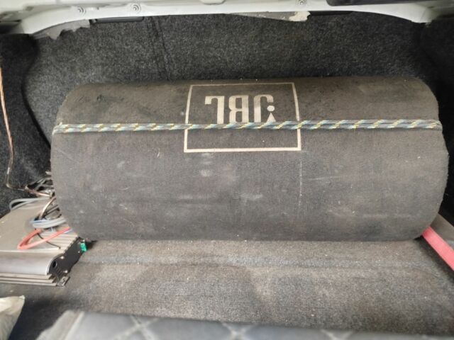 Белый Фольксваген Пассат, объемом двигателя 2.5 л и пробегом 288 тыс. км за 8700 $, фото 7 на Automoto.ua