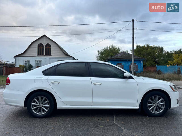 Белый Фольксваген Пассат, объемом двигателя 2.48 л и пробегом 272 тыс. км за 9850 $, фото 6 на Automoto.ua