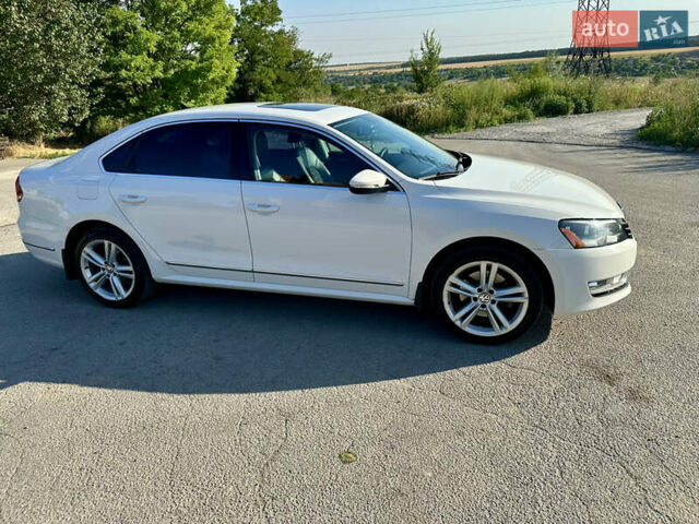 Белый Фольксваген Пассат, объемом двигателя 2 л и пробегом 144 тыс. км за 12500 $, фото 9 на Automoto.ua