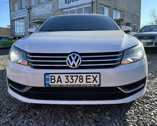 Білий Фольксваген Пассат, об'ємом двигуна 2.5 л та пробігом 249 тис. км за 9500 $, фото 11 на Automoto.ua