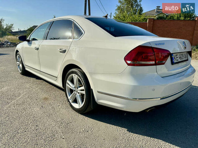 Белый Фольксваген Пассат, объемом двигателя 2 л и пробегом 144 тыс. км за 12500 $, фото 17 на Automoto.ua