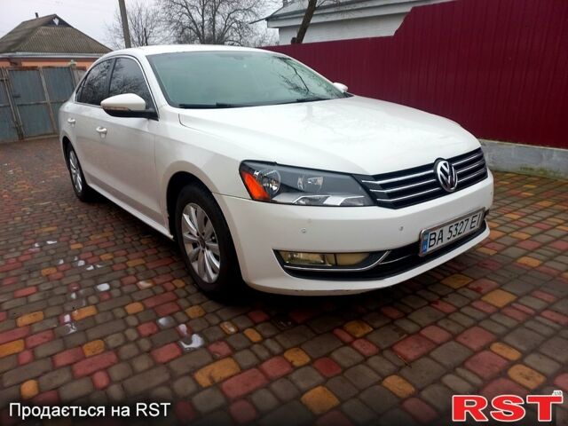 Белый Фольксваген Пассат, объемом двигателя 2.5 л и пробегом 250 тыс. км за 7900 $, фото 7 на Automoto.ua