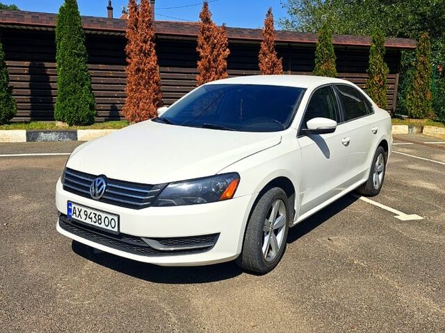 Белый Фольксваген Пассат, объемом двигателя 2.5 л и пробегом 226 тыс. км за 8900 $, фото 1 на Automoto.ua