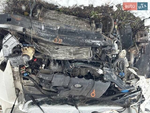 Белый Фольксваген Пассат, объемом двигателя 2.5 л и пробегом 289 тыс. км за 3500 $, фото 14 на Automoto.ua