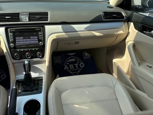 Белый Фольксваген Пассат, объемом двигателя 2.5 л и пробегом 247 тыс. км за 8900 $, фото 9 на Automoto.ua