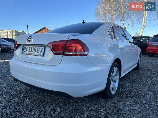Білий Фольксваген Пассат, об'ємом двигуна 2.5 л та пробігом 249 тис. км за 9500 $, фото 3 на Automoto.ua