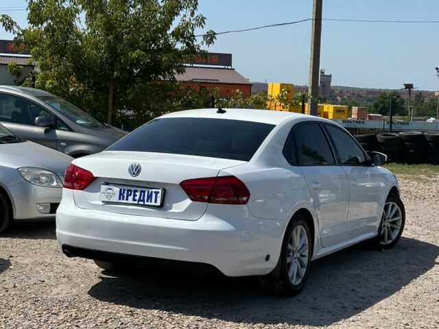 Белый Фольксваген Пассат, объемом двигателя 2.5 л и пробегом 247 тыс. км за 8900 $, фото 2 на Automoto.ua