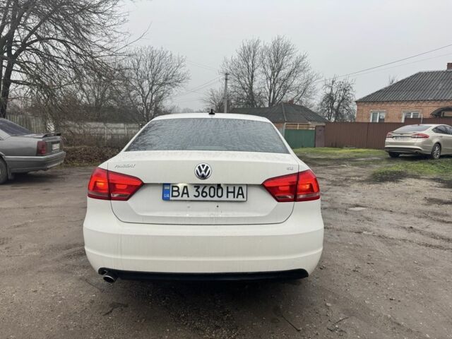 Белый Фольксваген Пассат, объемом двигателя 2.5 л и пробегом 201 тыс. км за 10400 $, фото 4 на Automoto.ua