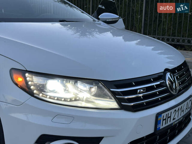 Фольксваген Пассат 2013 в Одессе на Automoto.ua Белый Фольксваген Пассат, объемом двигателя 1.98 л и пробегом 150 тыс. км за 12500 $, фото 69 на Automoto.ua