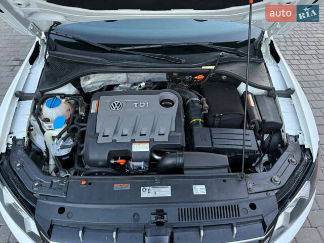 Белый Фольксваген Пассат, объемом двигателя 2 л и пробегом 154 тыс. км за 13200 $, фото 28 на Automoto.ua