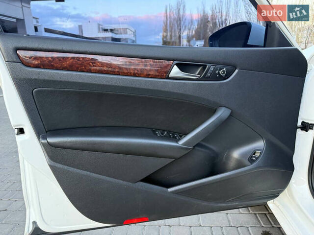 Белый Фольксваген Пассат, объемом двигателя 2 л и пробегом 154 тыс. км за 13200 $, фото 33 на Automoto.ua