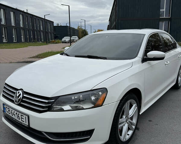 Белый Фольксваген Пассат, объемом двигателя 1.8 л и пробегом 211 тыс. км за 9800 $, фото 6 на Automoto.ua