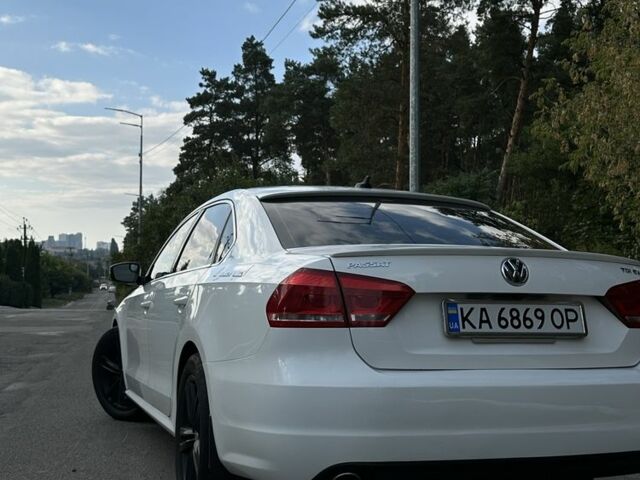 Білий Фольксваген Пассат, об'ємом двигуна 2 л та пробігом 369 тис. км за 10000 $, фото 5 на Automoto.ua