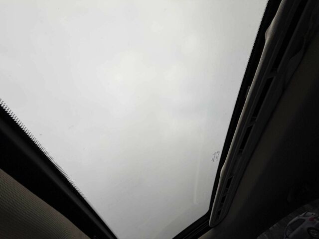 Белый Фольксваген Пассат, объемом двигателя 2.5 л и пробегом 250 тыс. км за 9000 $, фото 19 на Automoto.ua