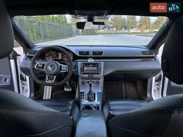 Фольксваген Пассат 2013 в Одессе на Automoto.ua Белый Фольксваген Пассат, объемом двигателя 1.98 л и пробегом 150 тыс. км за 12500 $, фото 35 на Automoto.ua