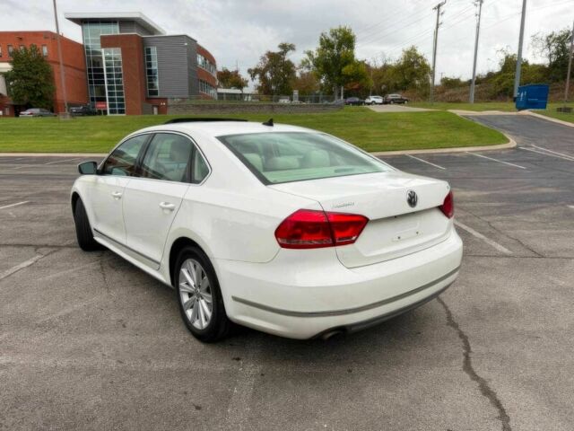 Белый Фольксваген Пассат, объемом двигателя 2.5 л и пробегом 90 тыс. км за 3900 $, фото 5 на Automoto.ua