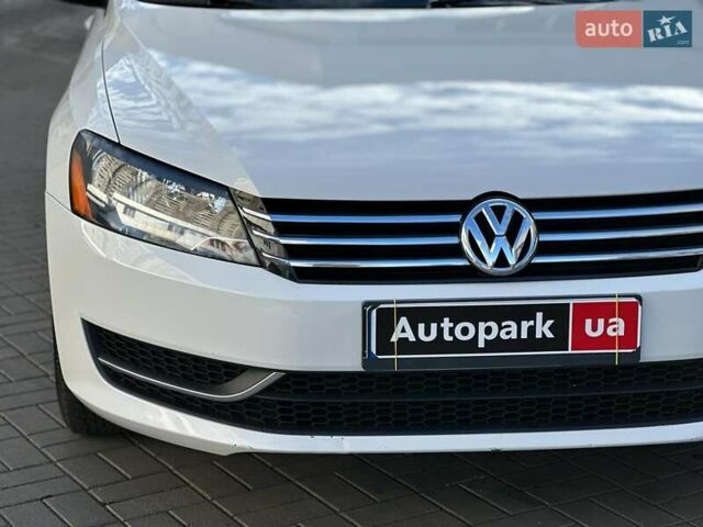 Білий Фольксваген Пассат, об'ємом двигуна 2.5 л та пробігом 159 тис. км за 10990 $, фото 3 на Automoto.ua
